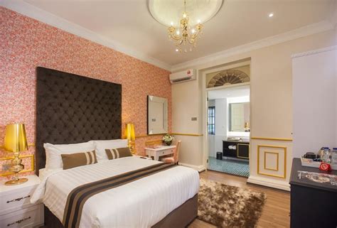 hotel room superior vs deluxe